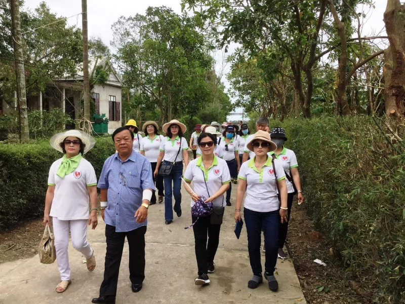 Hình ảnh thực tế đồng phục Hội Bảo trợ Bệnh nhân nghèo - Người tàn tật và trẻ mồ côi tỉnh Lâm Đồng