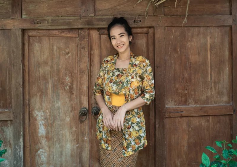 Trang phuc truyen thong indonesia