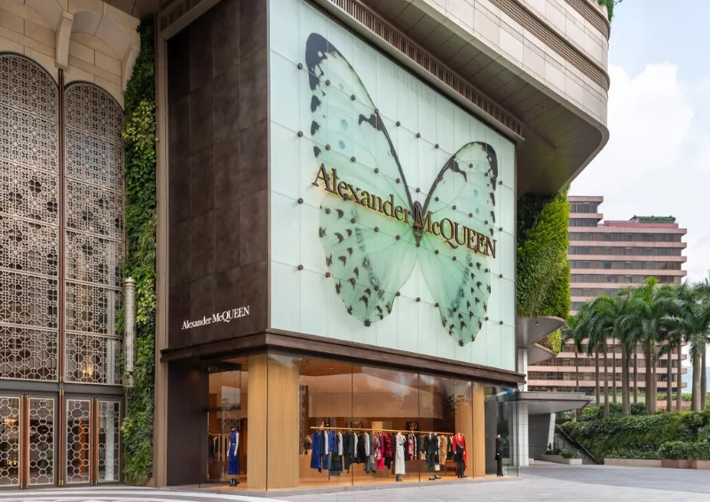 flagship store Alexander McQueen