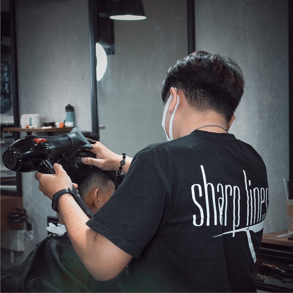 dong phuc nhan vien SHARP LINES Barber shop