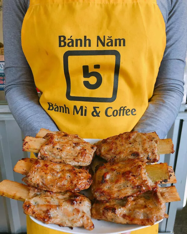 tap de banh nam - banh mi & coffee