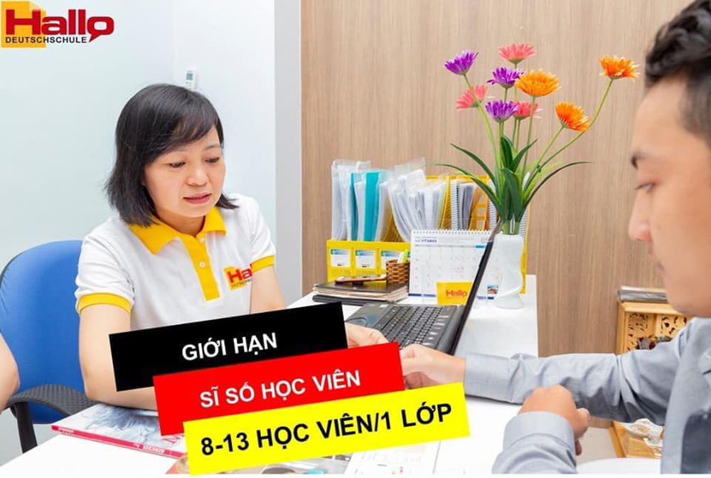 hinh anh dong phuc giang vien hoc tieng duc hallo