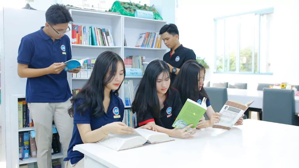 Đồng Phục Trường Thpt - Mẫu Áo Thun Đồng Phục Học Sinh Trường Cấp 3 Toàn  Quốc » Hải Triều