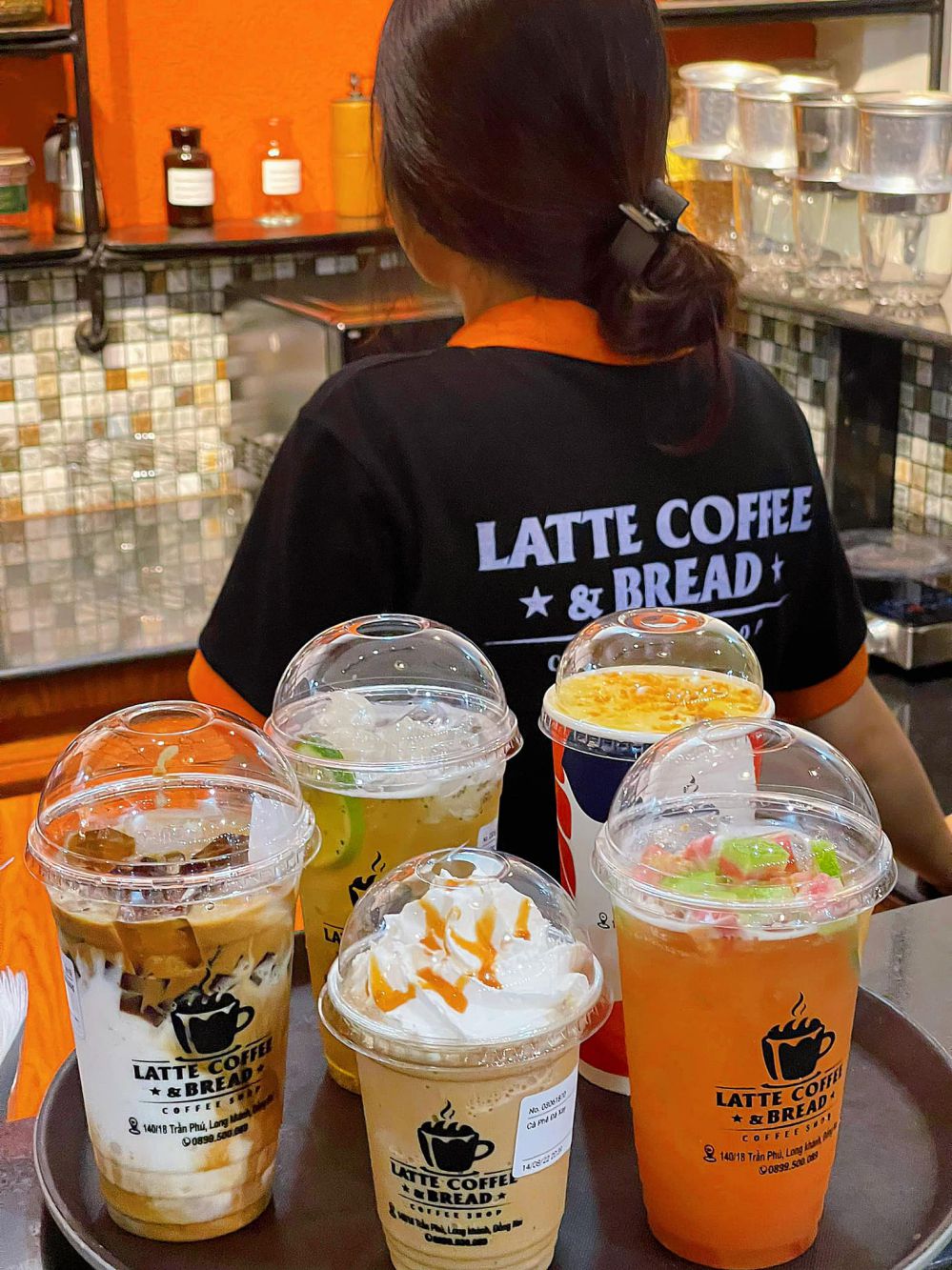 dong phuc nhan vien Latte - Coffee & Bread