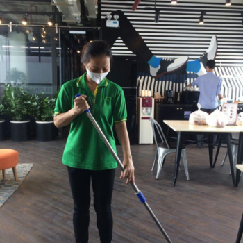hinh anh dong phuc vietclean friendly office cleaning