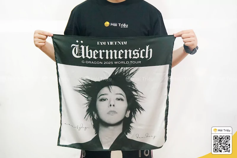 in khan bandana than tuong fanclub