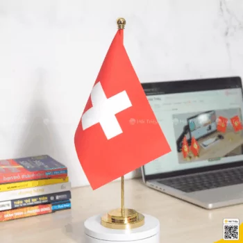 co thuy si de ban de don inox ma vang