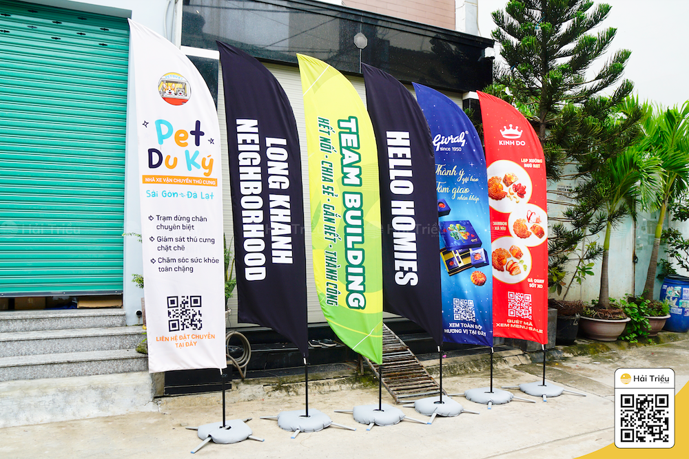 Giải pháp cờ phướn phygital in vải Hải Triều kết hợp nền tảng VNQR